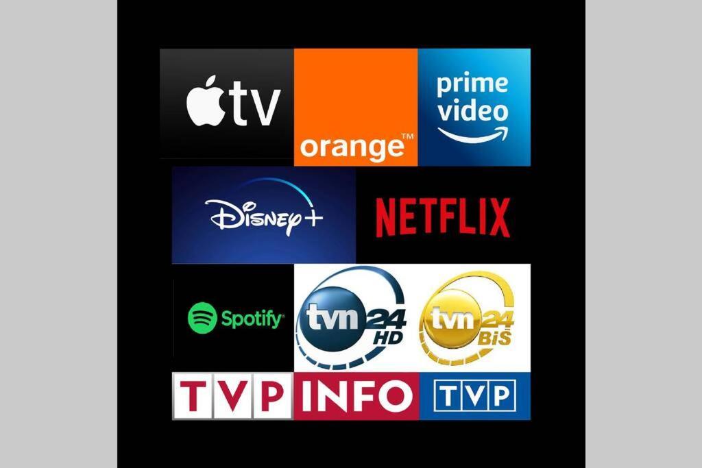 Ferienwohnung Orange 2 2Xmetro Fast Wifi 50'Tv Netflix Hbo Appletv+ Panorama Warschau Exterior foto