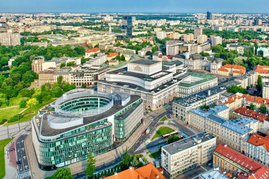 Ferienwohnung Orange 2 2Xmetro Fast Wifi 50'Tv Netflix Hbo Appletv+ Panorama Warschau Exterior foto